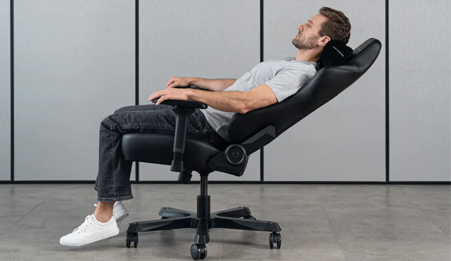 DXRacer Tank Series XXL Gaming Chair - Black - Image 14